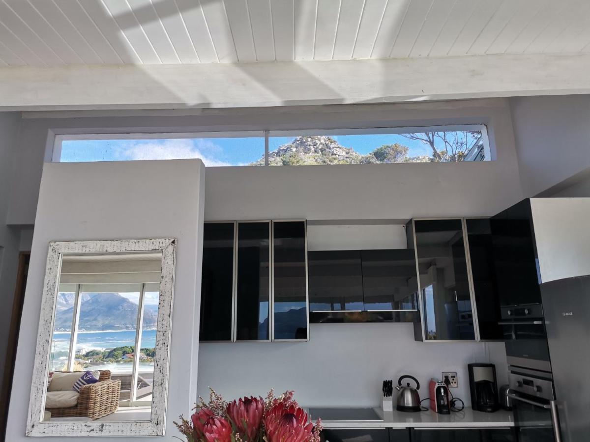 Mountain & Sea Apartments コメキー エクステリア 写真