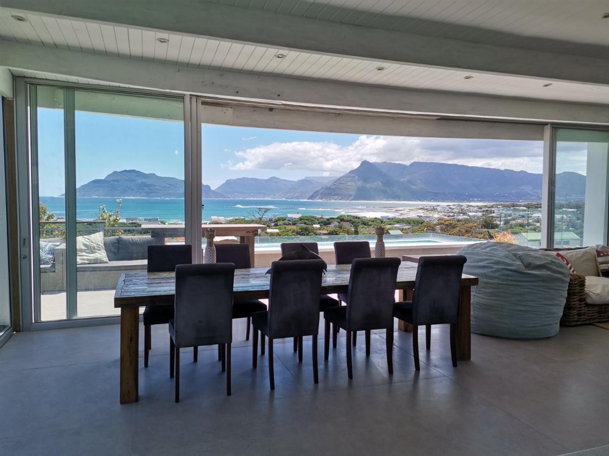Mountain & Sea Apartments コメキー エクステリア 写真