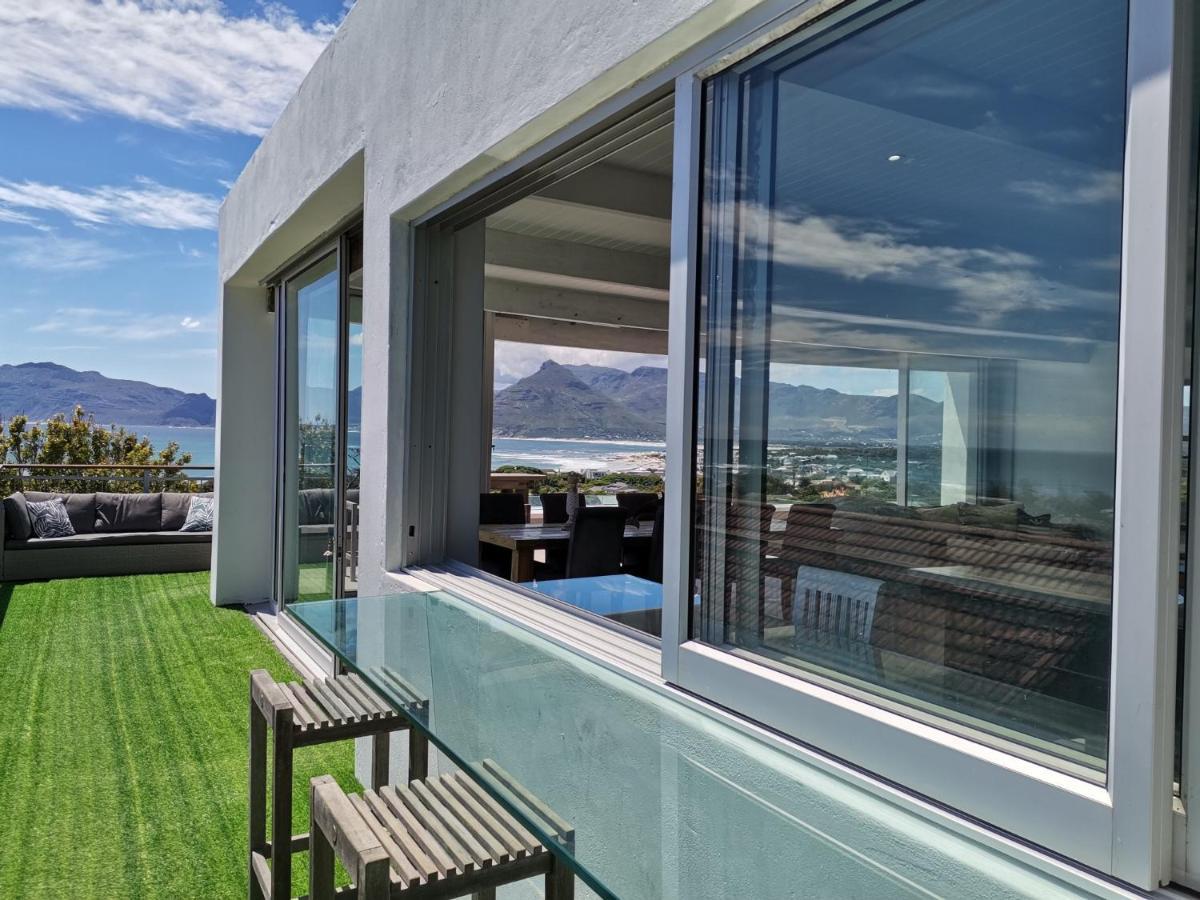 Mountain & Sea Apartments コメキー エクステリア 写真