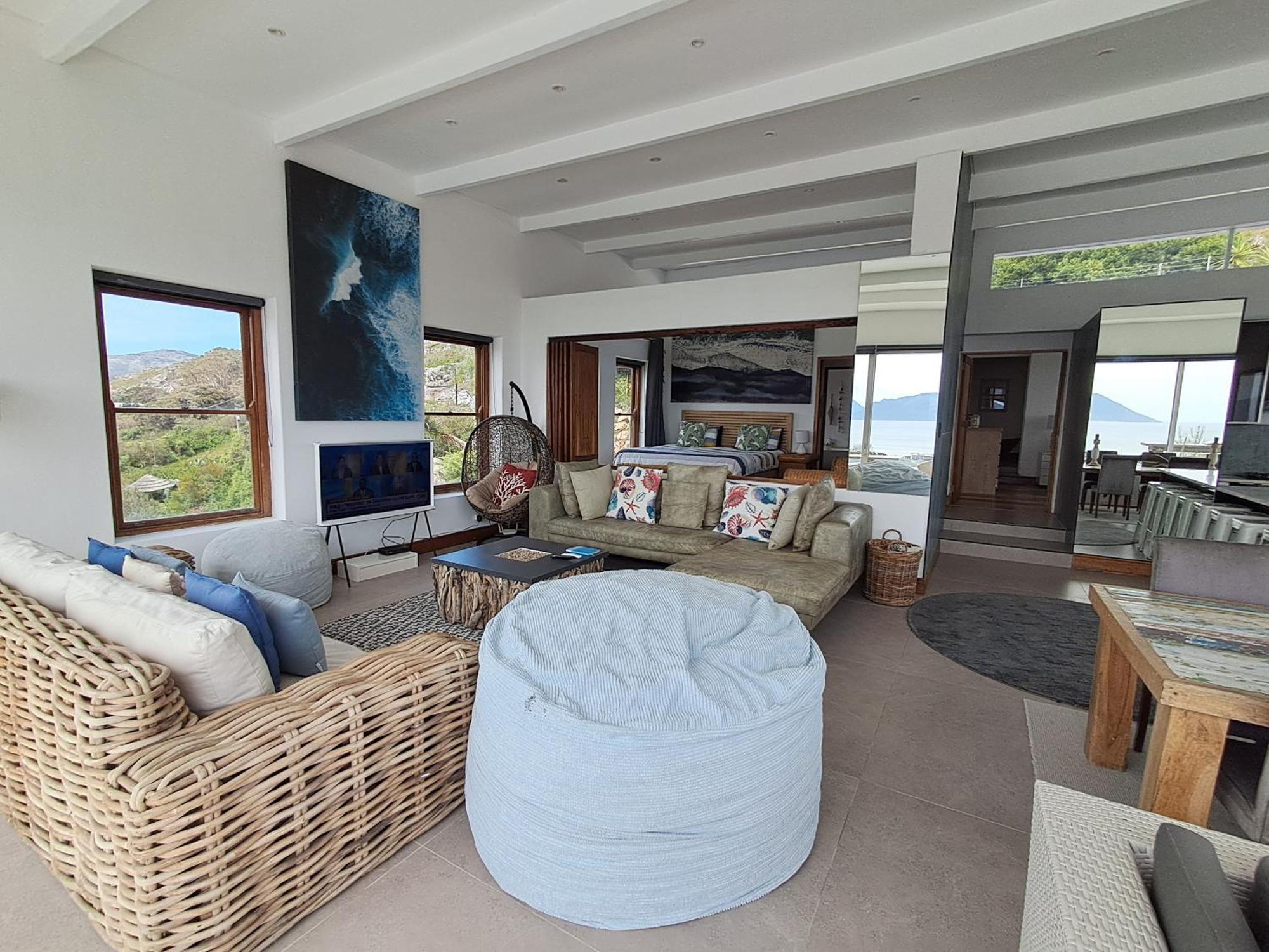 Mountain & Sea Apartments コメキー エクステリア 写真